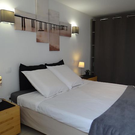 37 Au Soleil Villa Montreal  ภายนอก รูปภาพ