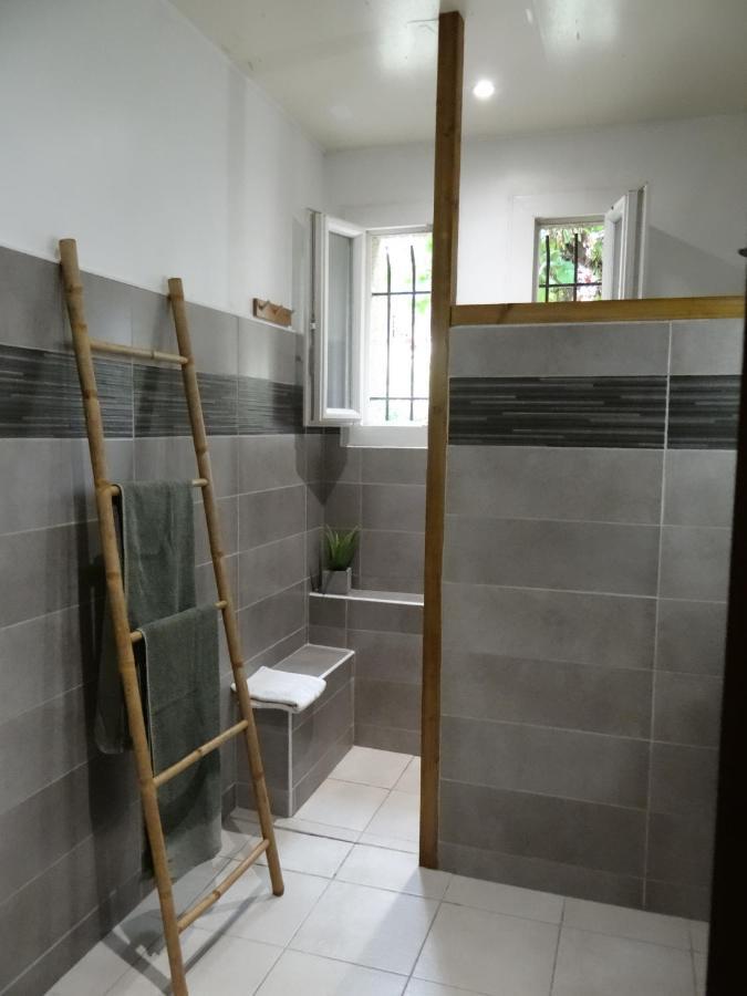 37 Au Soleil Villa Montreal  ภายนอก รูปภาพ